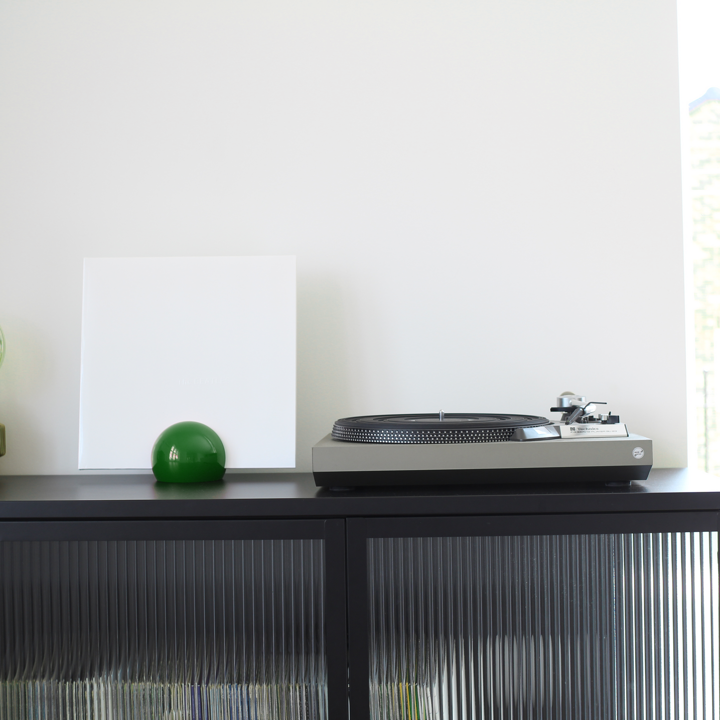 NOW PLAYING VINYL STAND (PAIR)